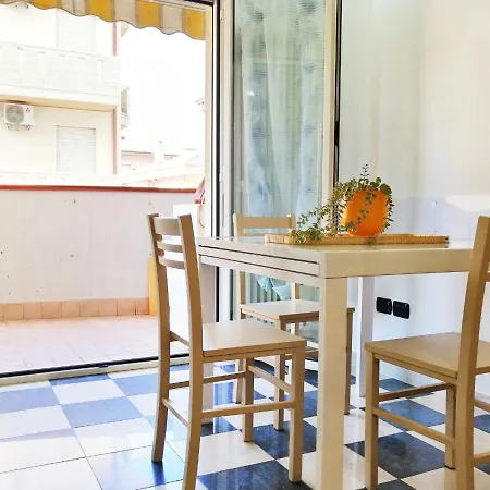 Holihome_ludi - Bilocale Vicino Al Mare Alba Adriatica